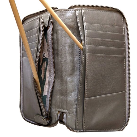 LATICO LENA SLIM ZIP WALLET - Picture 4 of 7